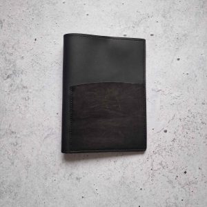 Matte black & Buttery black 4 - B6 leather folio