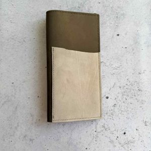 Mushroom nubuck & nude - Weeks leather folio