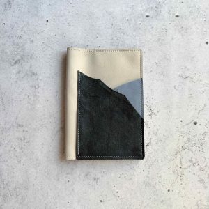 Smoke nubuck double pocket - A6 leather notebook