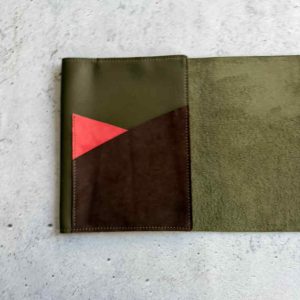 Earthy green trifold - B6 leather folio