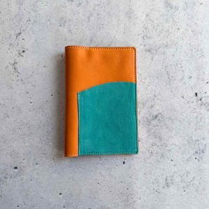 Smooth orange & Caraibi - Pocket leather folio